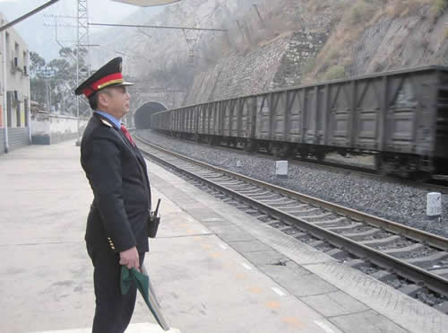 了解鐵路上的五大系統(tǒng)，車，機(jī)，工，電，輛崗位工作