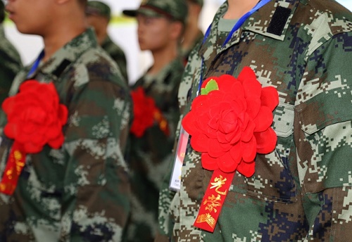 石家莊東華鐵路學校學生去當兵保留學籍嗎？
